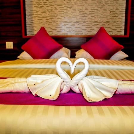Lenoi Buri Hostel Фаталунг Екстериор снимка
